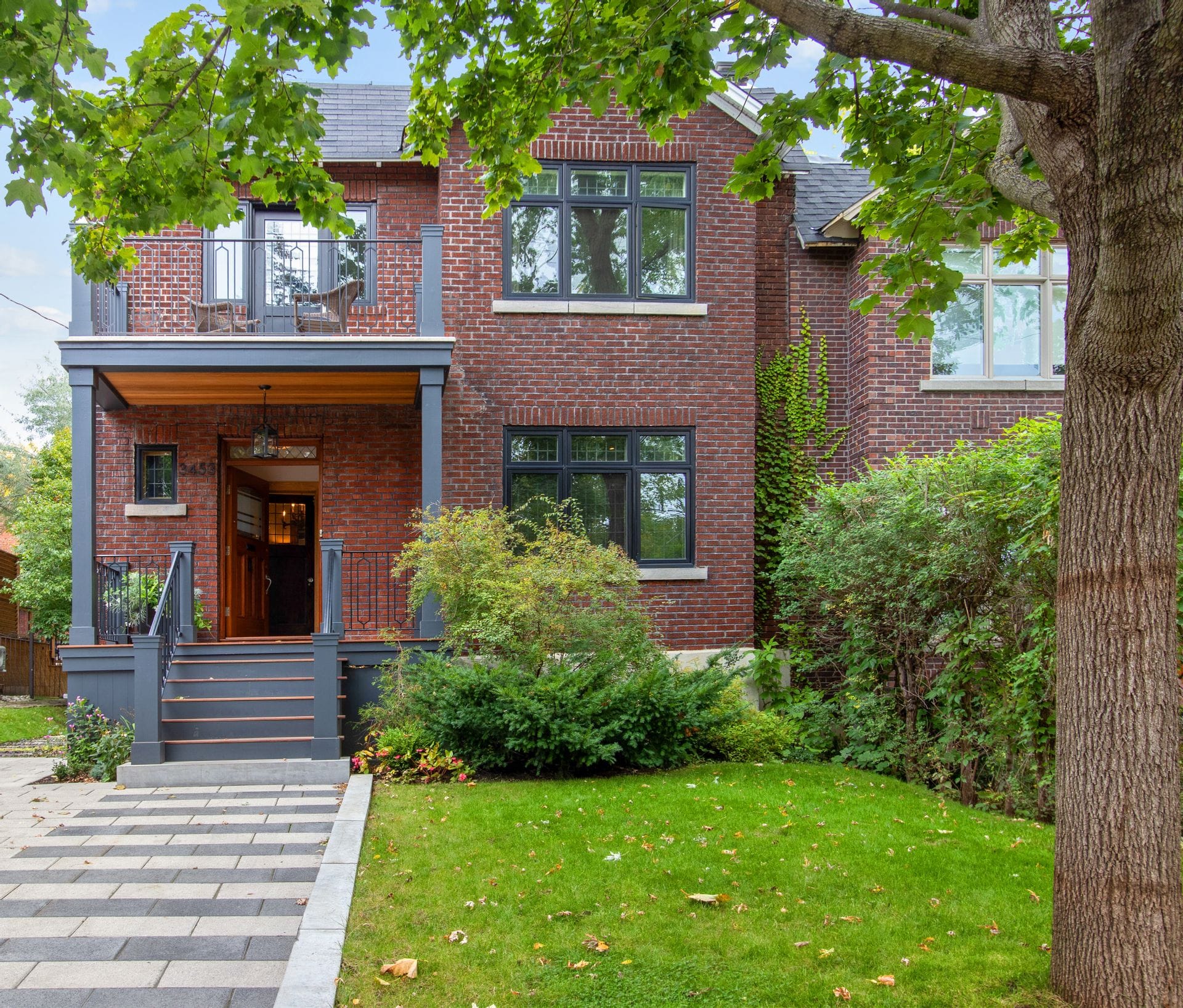 Why Choose Canada for Your Next Luxury Home Exchange