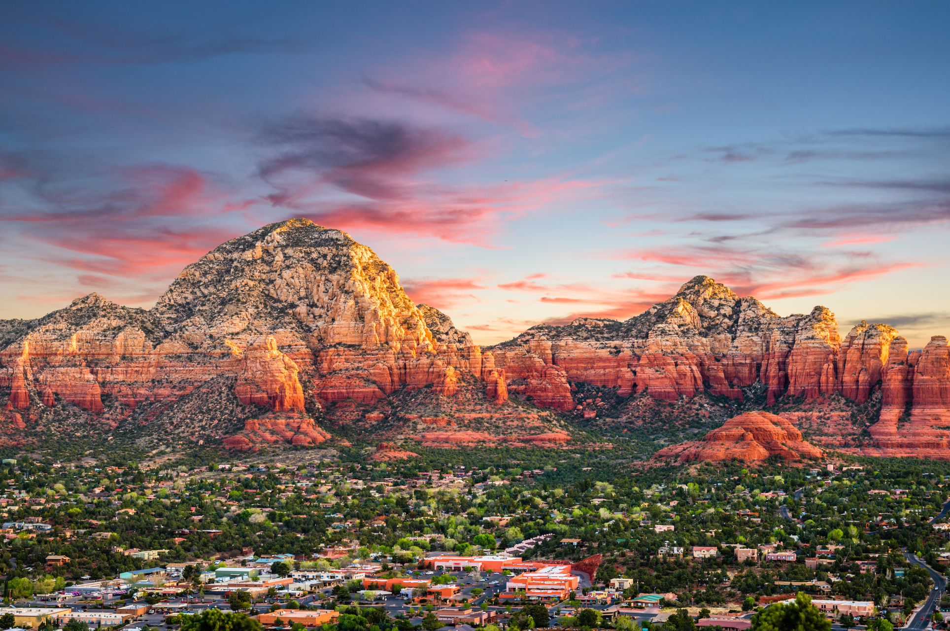 33 Most Exclusive Christmas Destinations for Luxury Home Exchanges in the USA